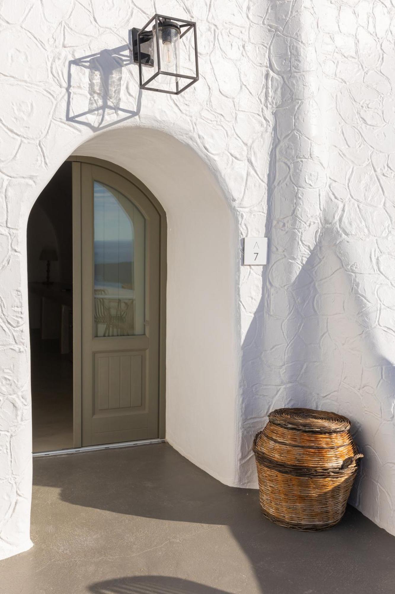 Aperto Suites - Adults Only Fira  Exterior photo